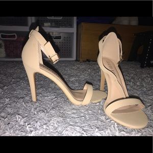 New Nude heels from Fashionova! A size 8.